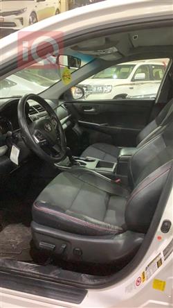 تۆیۆتا کامری